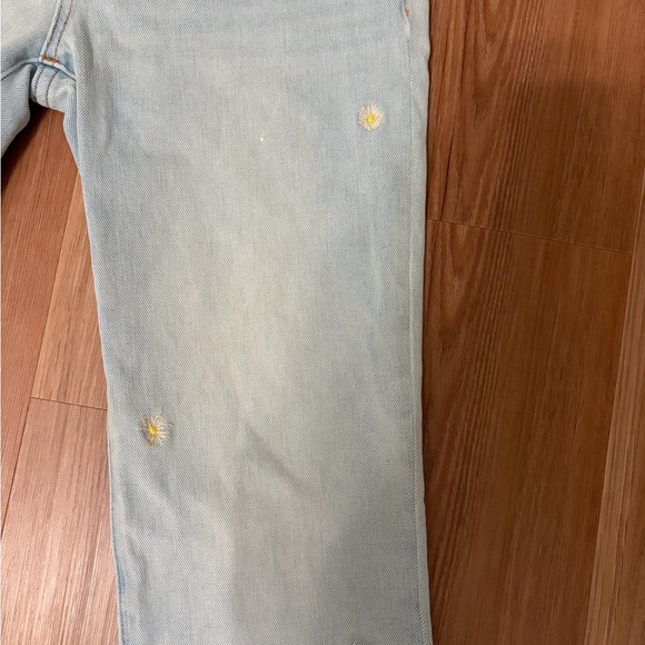 Lucky Brand Light Blue Straight-Leg Jeans with Yellow Daisy Embroidery - Picture 8 of 13